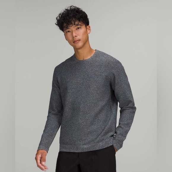 LIKE NEW Lululemon AllAround Crewneck Sweater - Picture 4 of 7